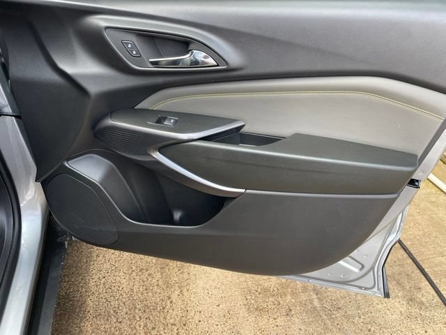Used 2026 Chevrolet Trax ACTIV w/ Driver Confidence Package FWD image 27