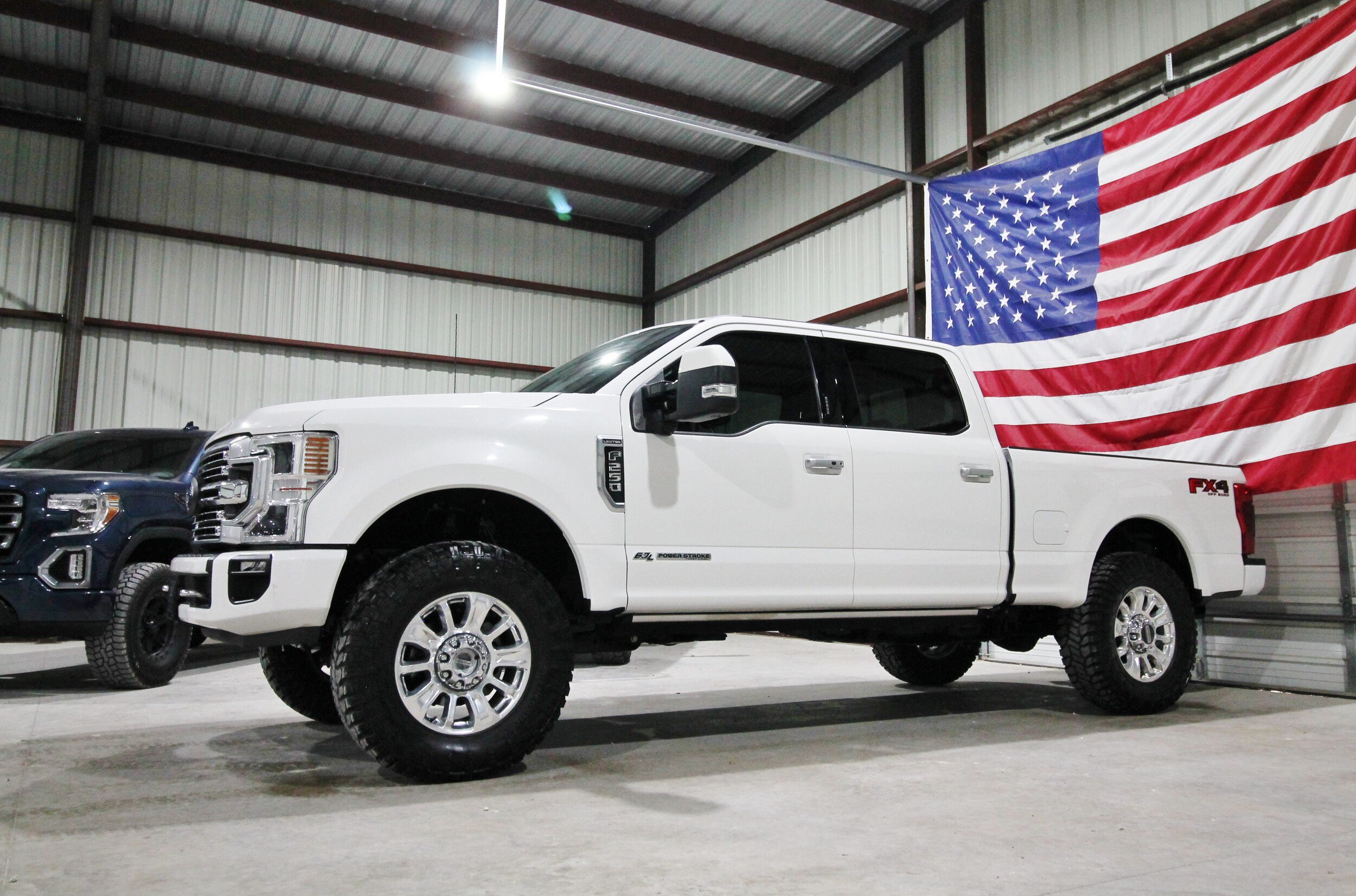 Used 2022 Ford F250 Limited AWD/4WD image 4
