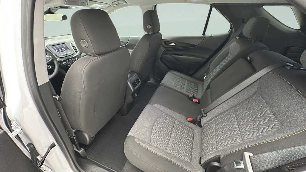 Used 2023 Chevrolet Equinox LT FWD image 9