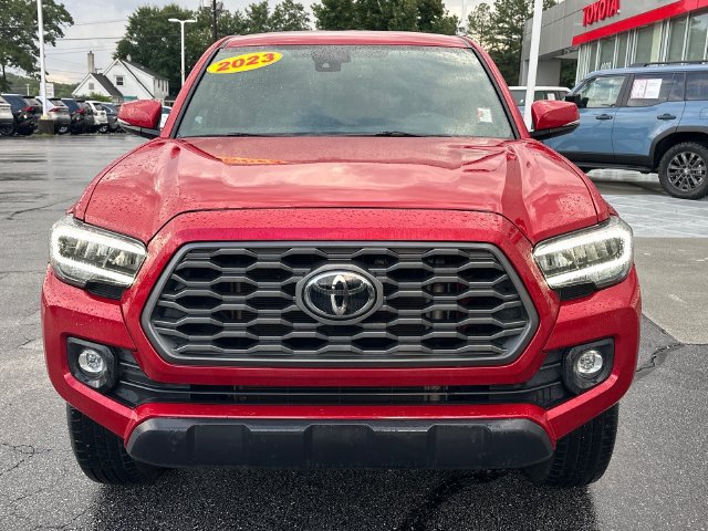 Used 2023 Toyota Tacoma TRD Off-Road AWD/4WD image 9