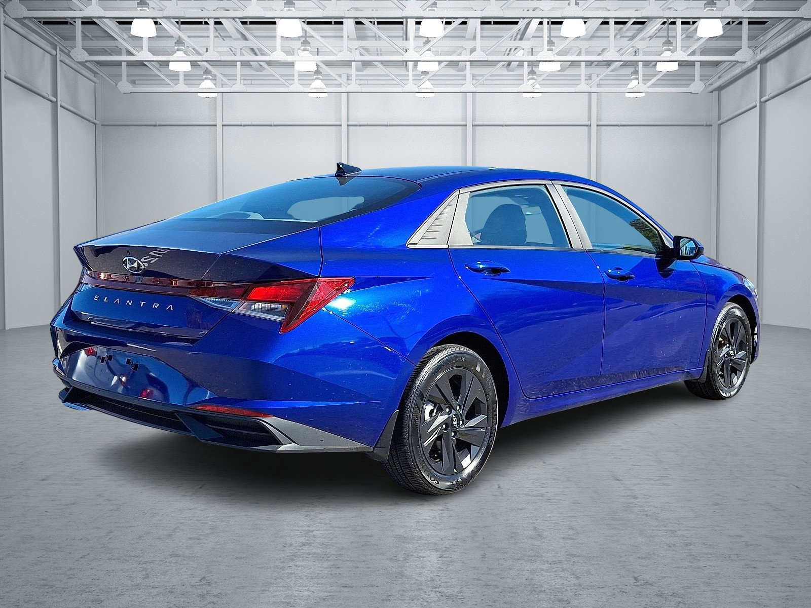 Certified 2023 Hyundai Elantra SEL image 6