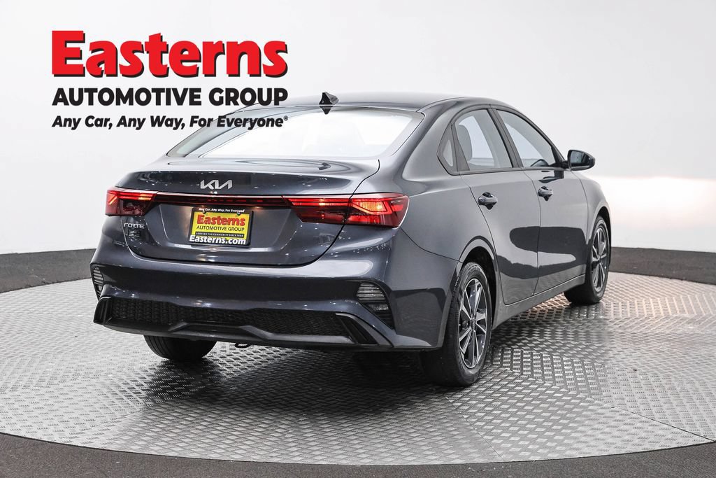 Used 2024 Kia Forte LXS FWD image 7