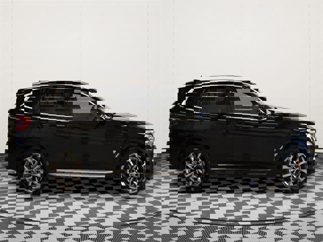 Used 2019 BMW X3 xDrive30i w/ Convenience Package image 2