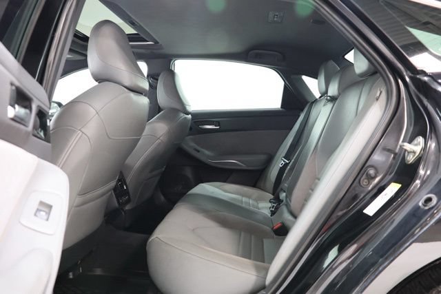 Used 2019 Toyota Avalon Touring w/ Advanced Safety Package FWD image 31