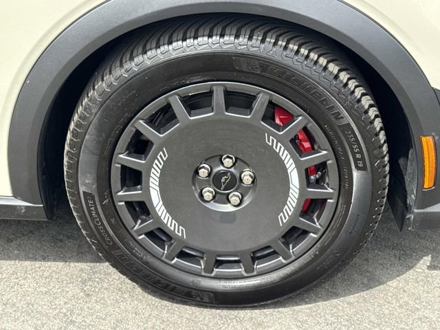 Certified 2025 Ford Mustang Mach-E GT image 39