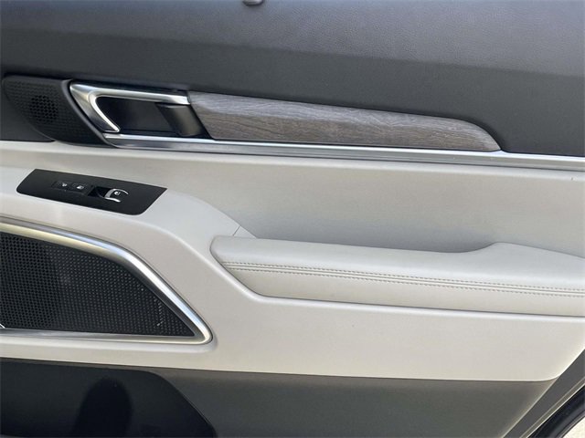 Used 2022 Kia Telluride SX w/ SX Prestige Package image 20