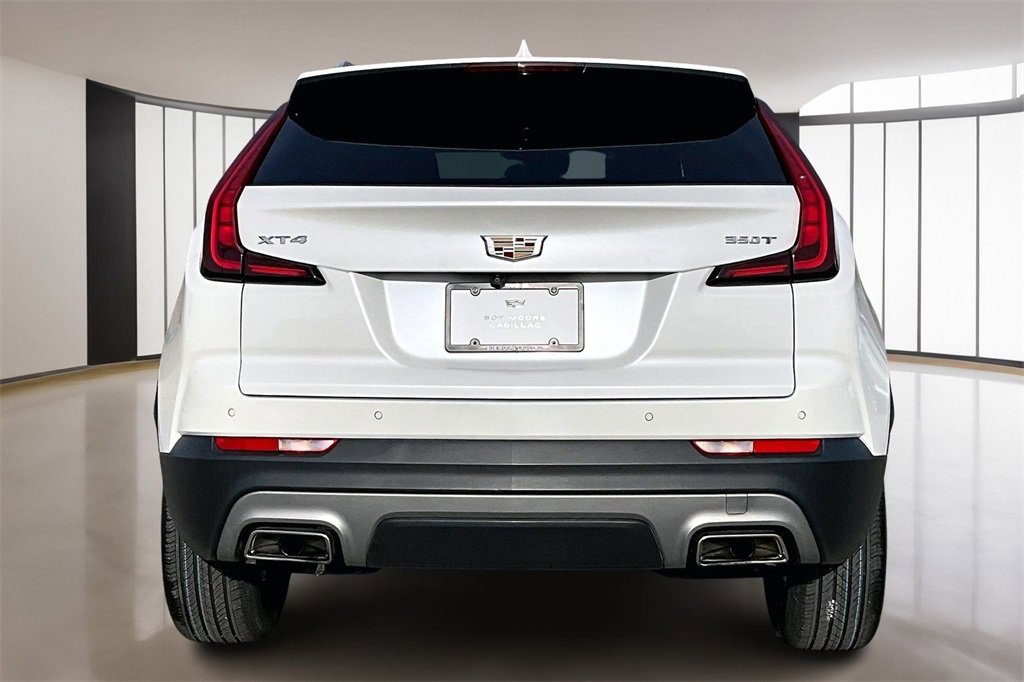Used 2023 Cadillac XT4 Premium Luxury w/ Cold Weather Package image 4