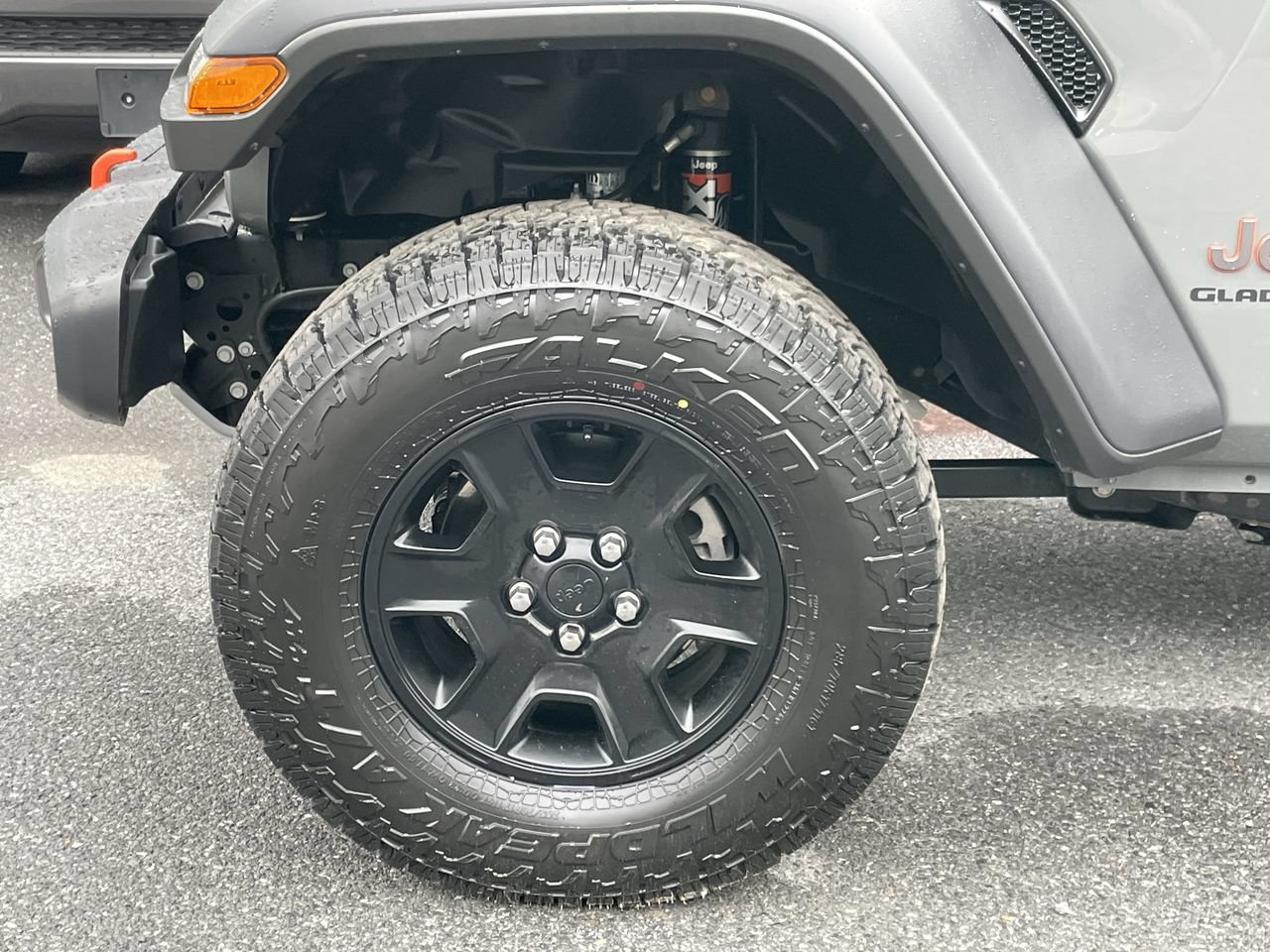 Used 2021 Jeep Gladiator Mojave AWD/4WD image 26