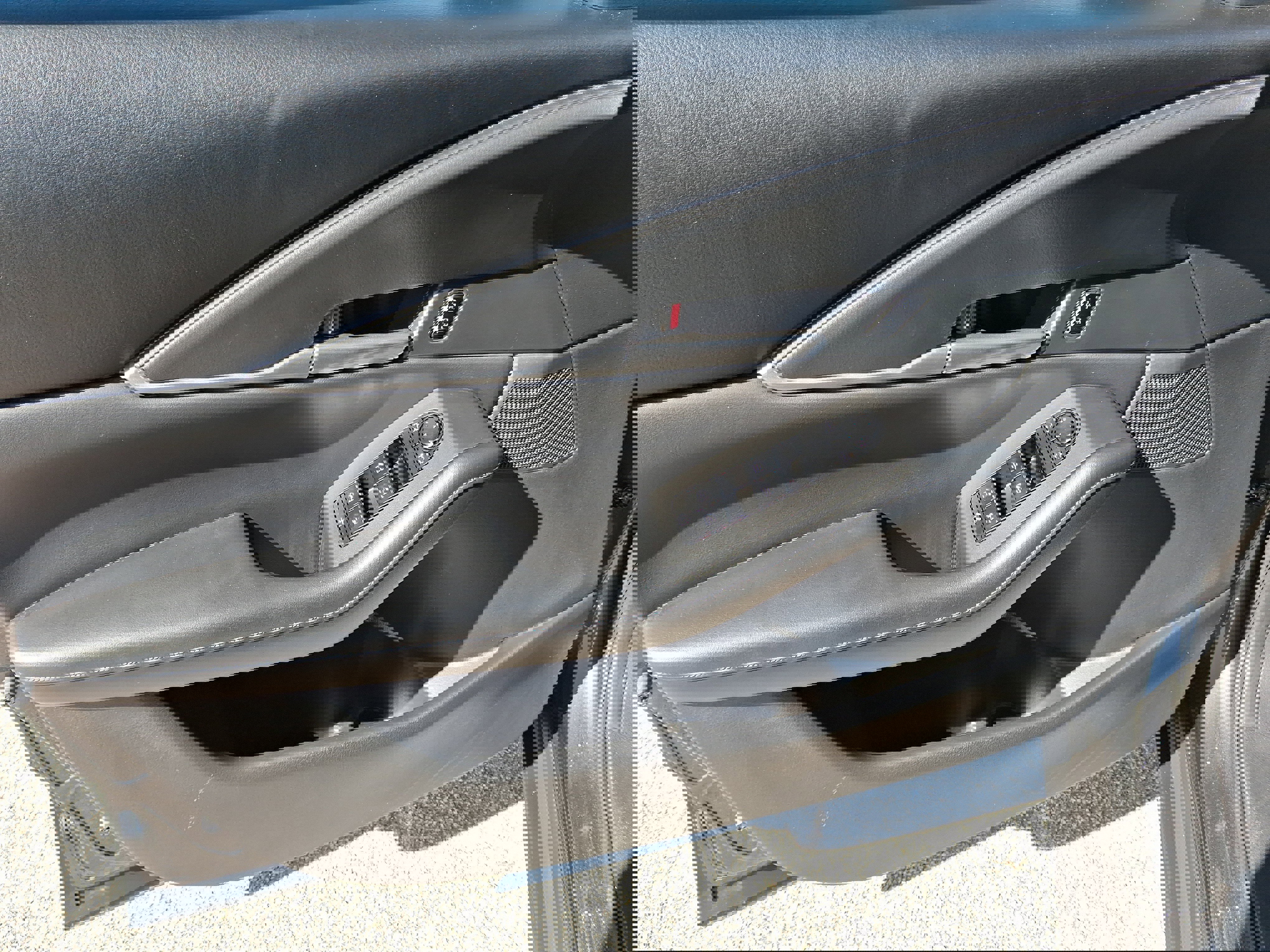 Used 2023 MAZDA CX-30 AWD 2.5 S w/ Select Package image 12