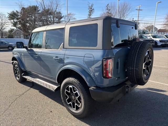 New 2025 Ford Bronco Outer Banks image 4