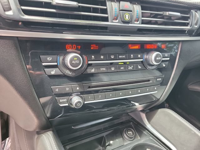 Used 2017 BMW X5 M AWD/4WD image 31