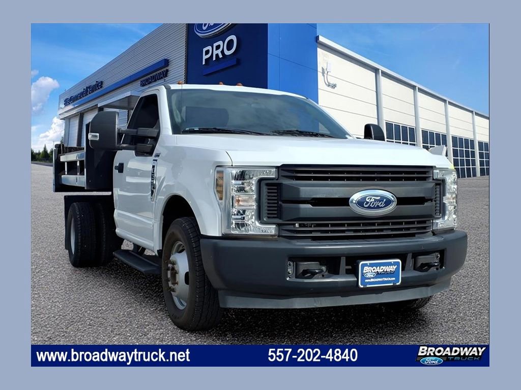 Used 2018 Ford F350 XL w/ Power Equipment Group image 1