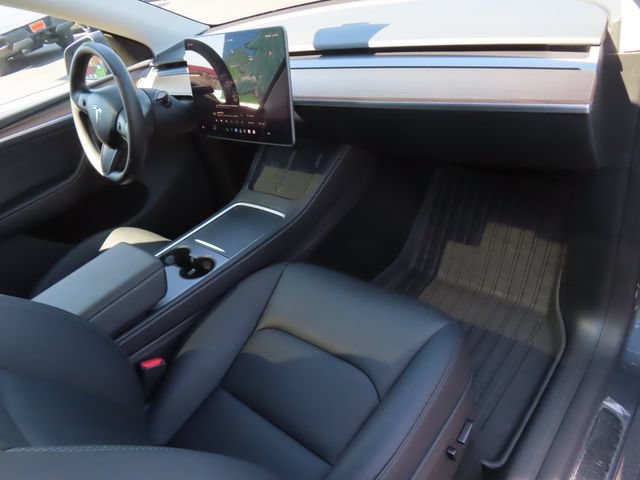 Used 2023 Tesla Model Y Long Range AWD/4WD image 28