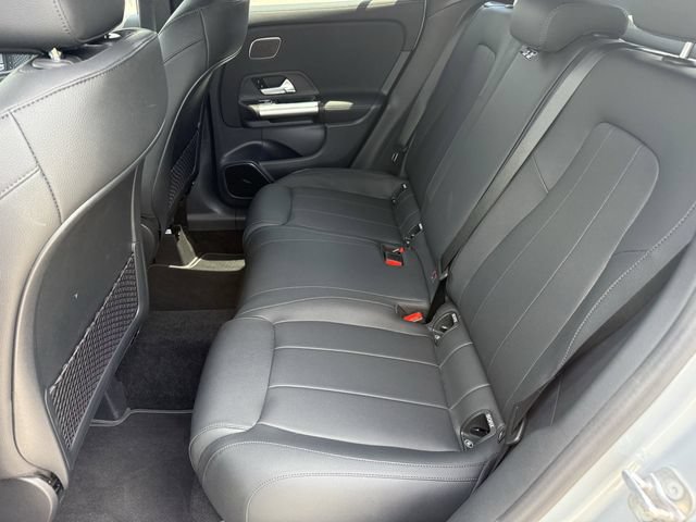 New 2025 Mercedes-Benz GLA 250 image 26
