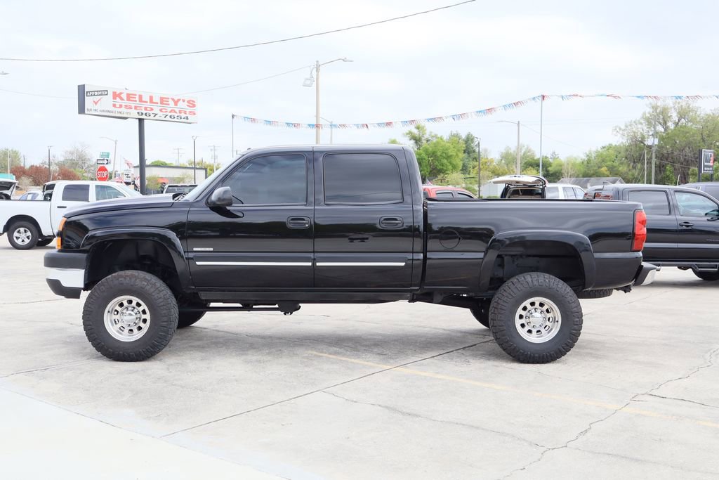 Used 2005 Chevrolet Silverado 2500 LS w/ Heavy-Duty Power Package image 5