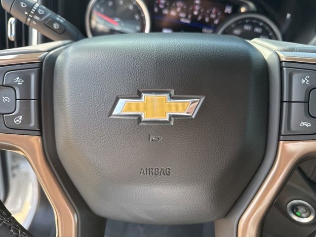 Used 2021 Chevrolet Silverado 1500 High Country w/ Technology Package AWD/4WD image 22