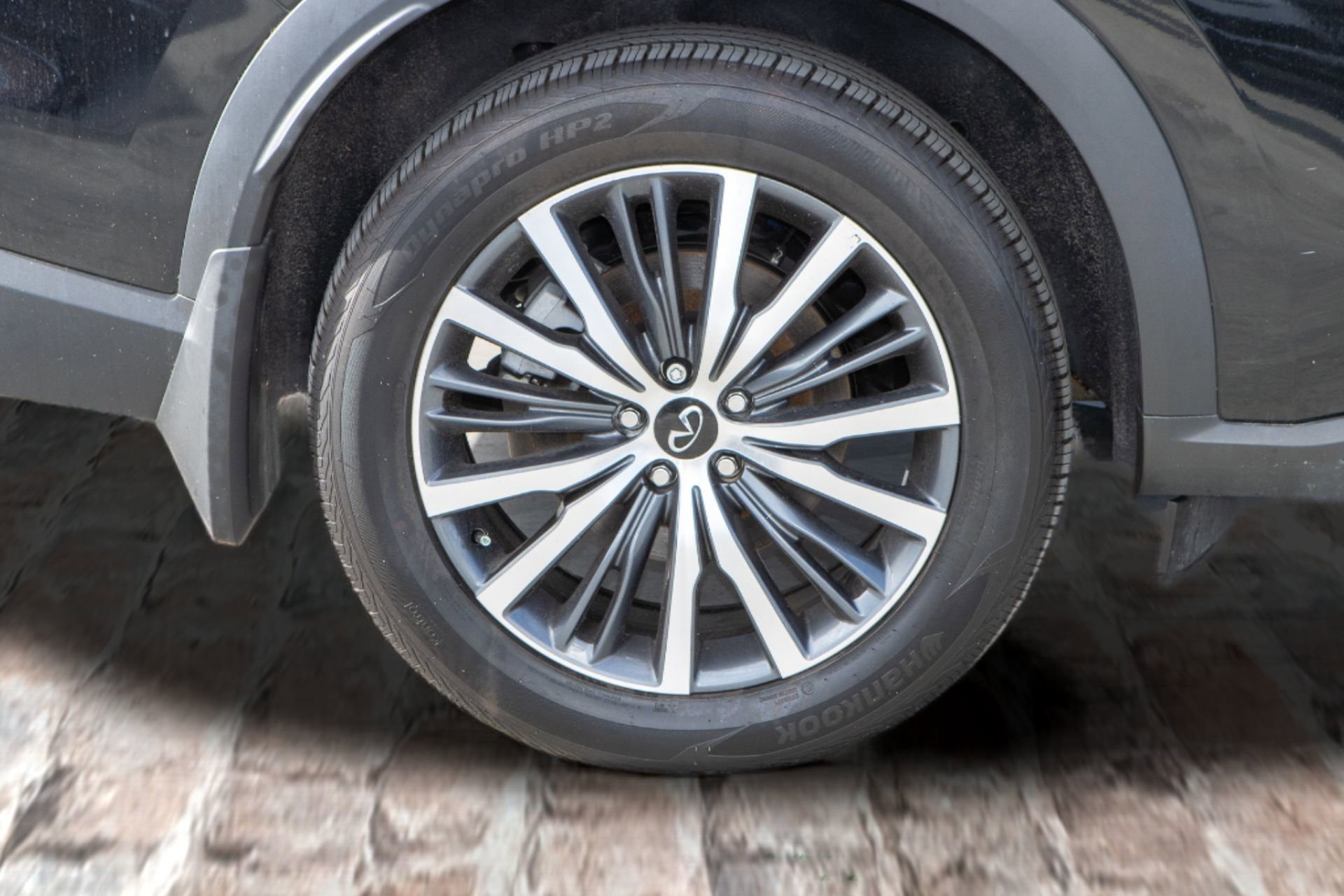 Used 2023 INFINITI QX60 Sensory w/ Cargo Package image 42