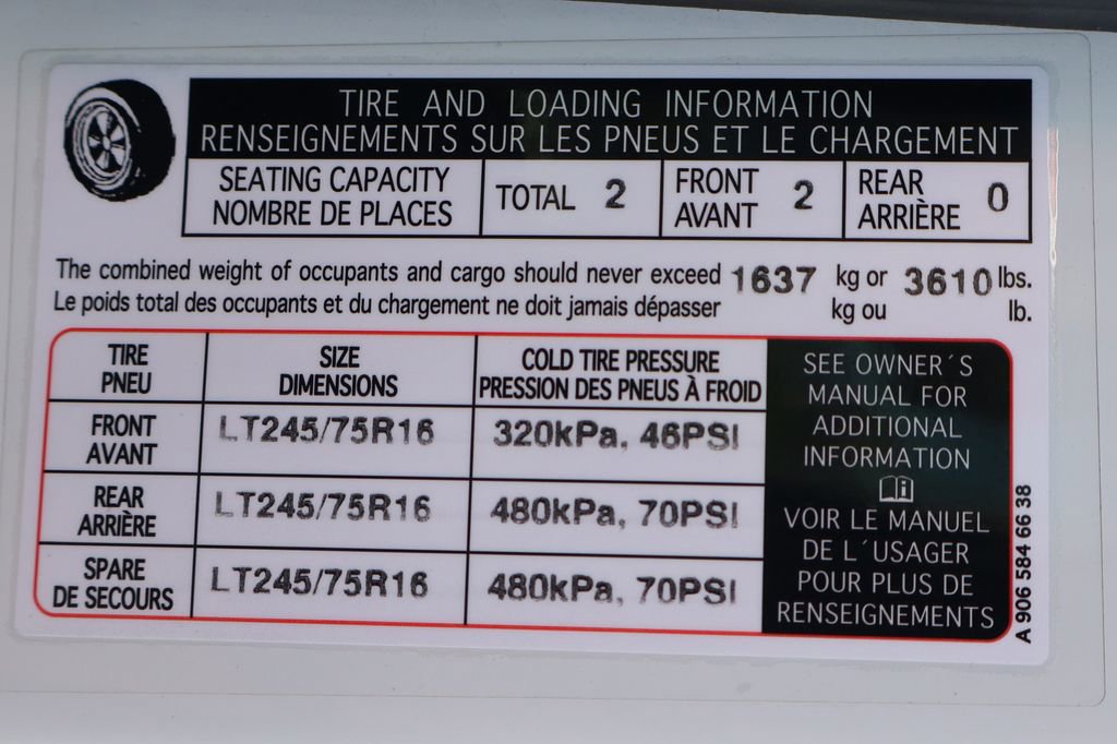 Used 2024 Mercedes-Benz Sprinter 2500 w/ Acoustic Package image 49