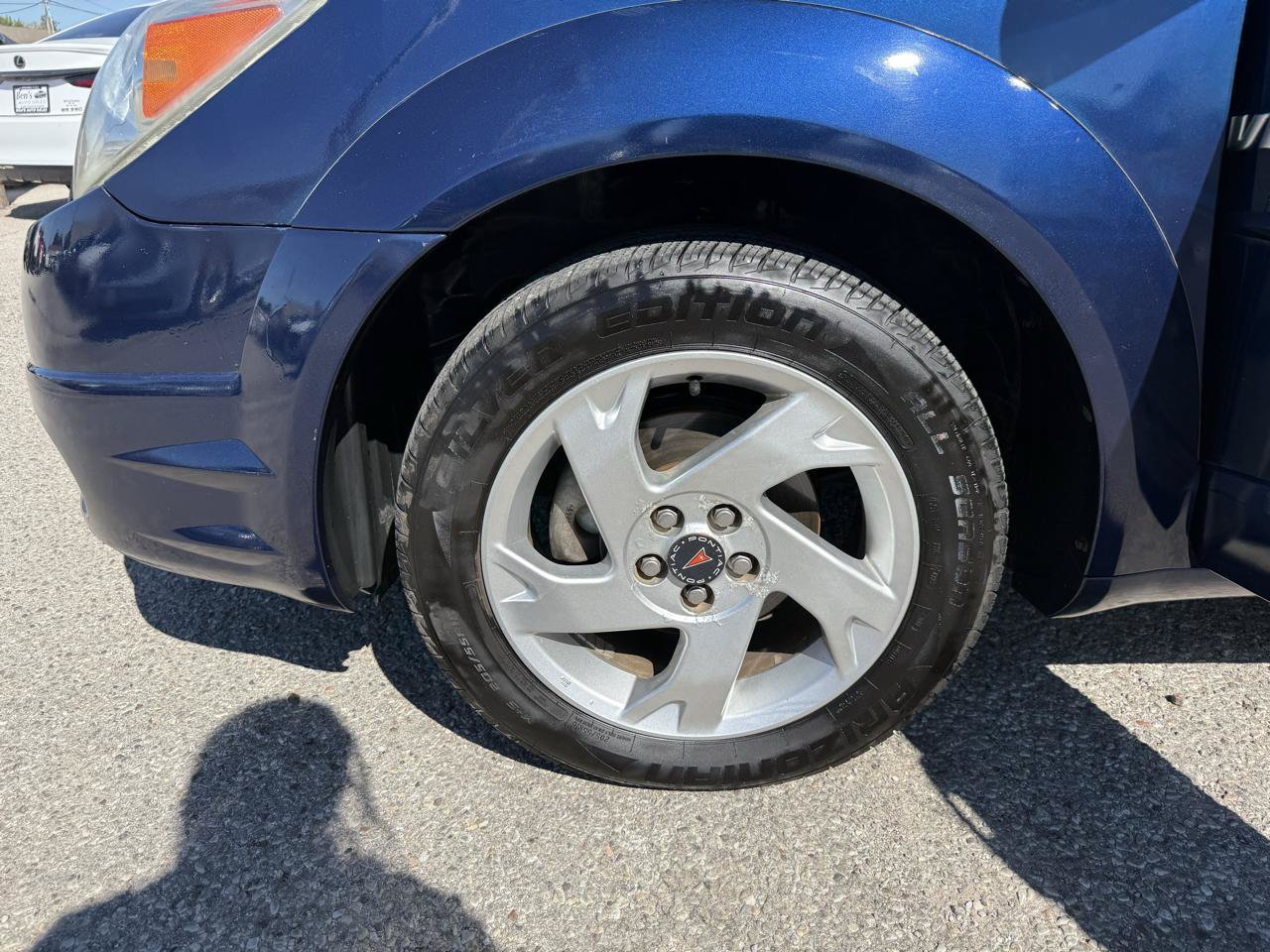 Used 2005 Pontiac Vibe w/ Power Group Value Package FWD image 22