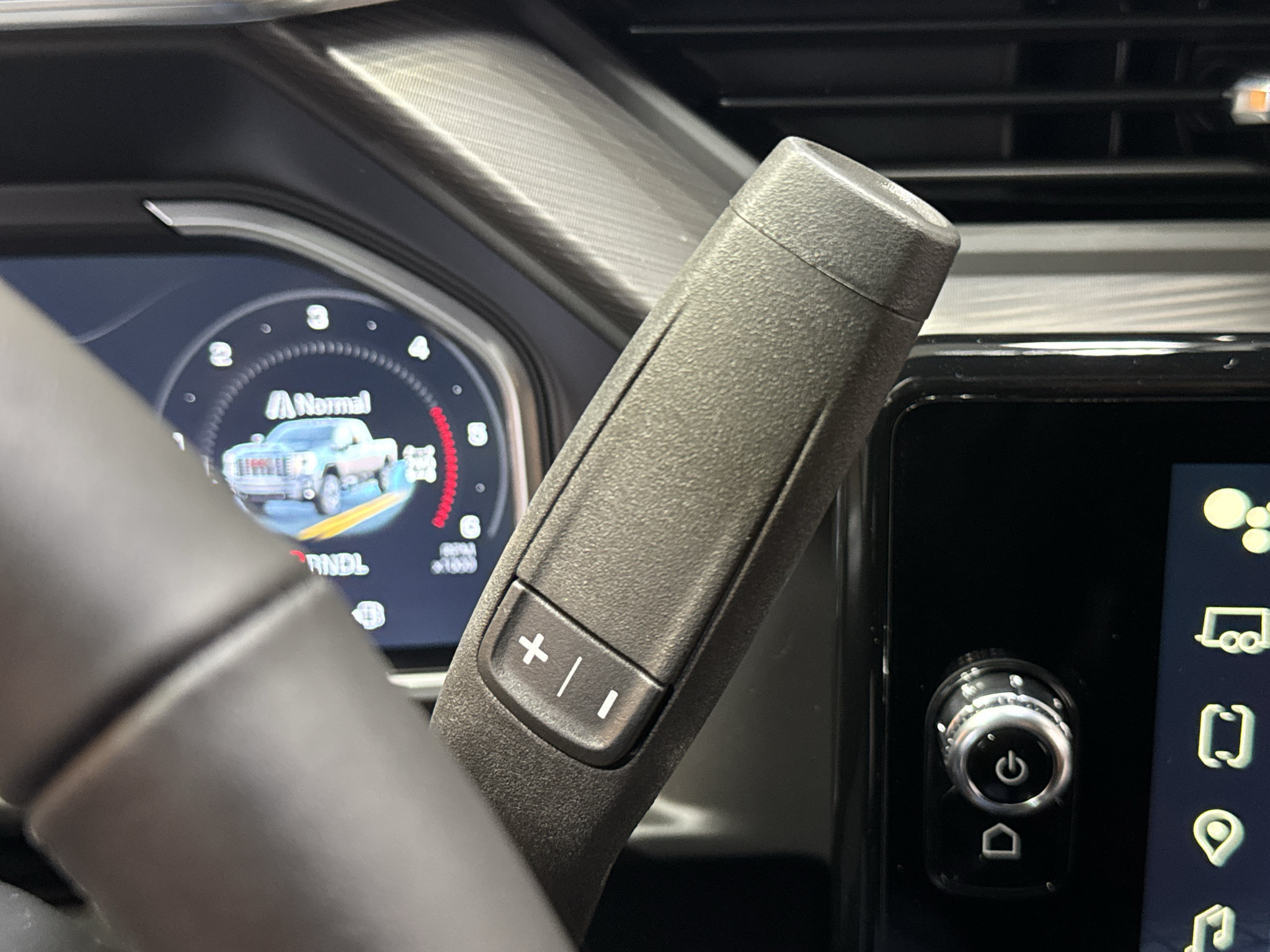 New 2026 GMC Sierra 2500 Denali Ultimate AWD/4WD image 33