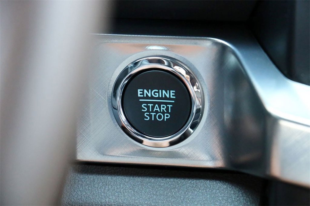 New 2026 Ford F350 King Ranch w/ FX4 Off-Road Package image 16