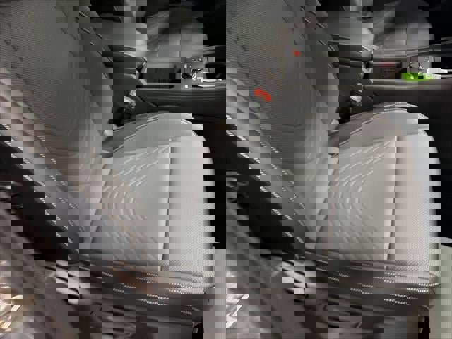 Certified 2025 Volkswagen Tiguan SE image 74