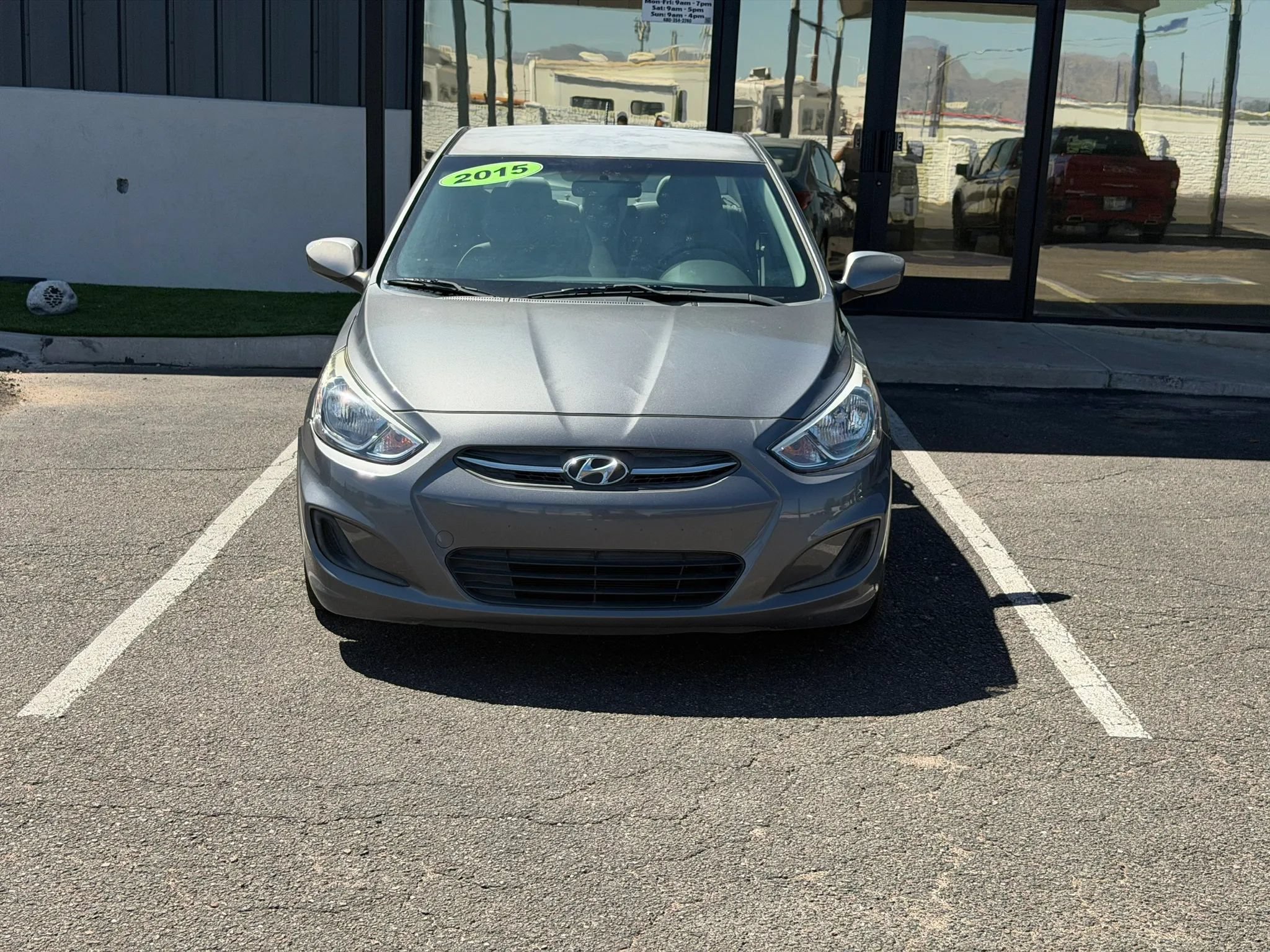 Used 2015 Hyundai Accent GLS FWD image 13