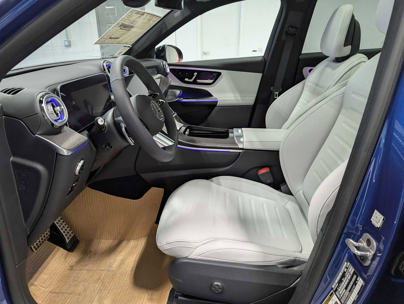 New 2026 Mercedes-Benz GLC 300 GLC 300 image 4