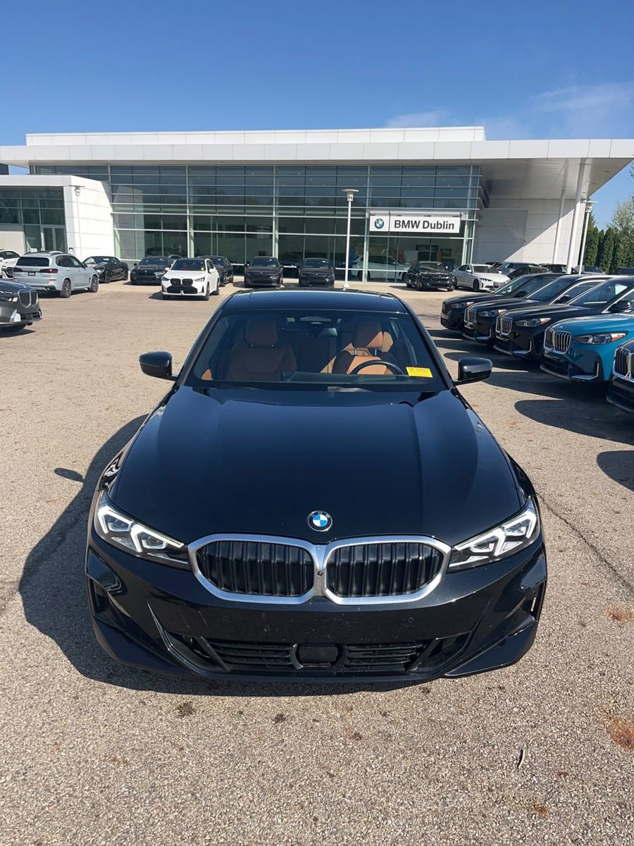Used 2023 BMW 330i xDrive Sedan w/ Premium Package AWD/4WD image 2