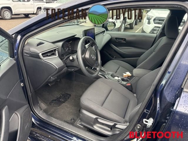 Used 2023 Toyota Corolla LE FWD image 7