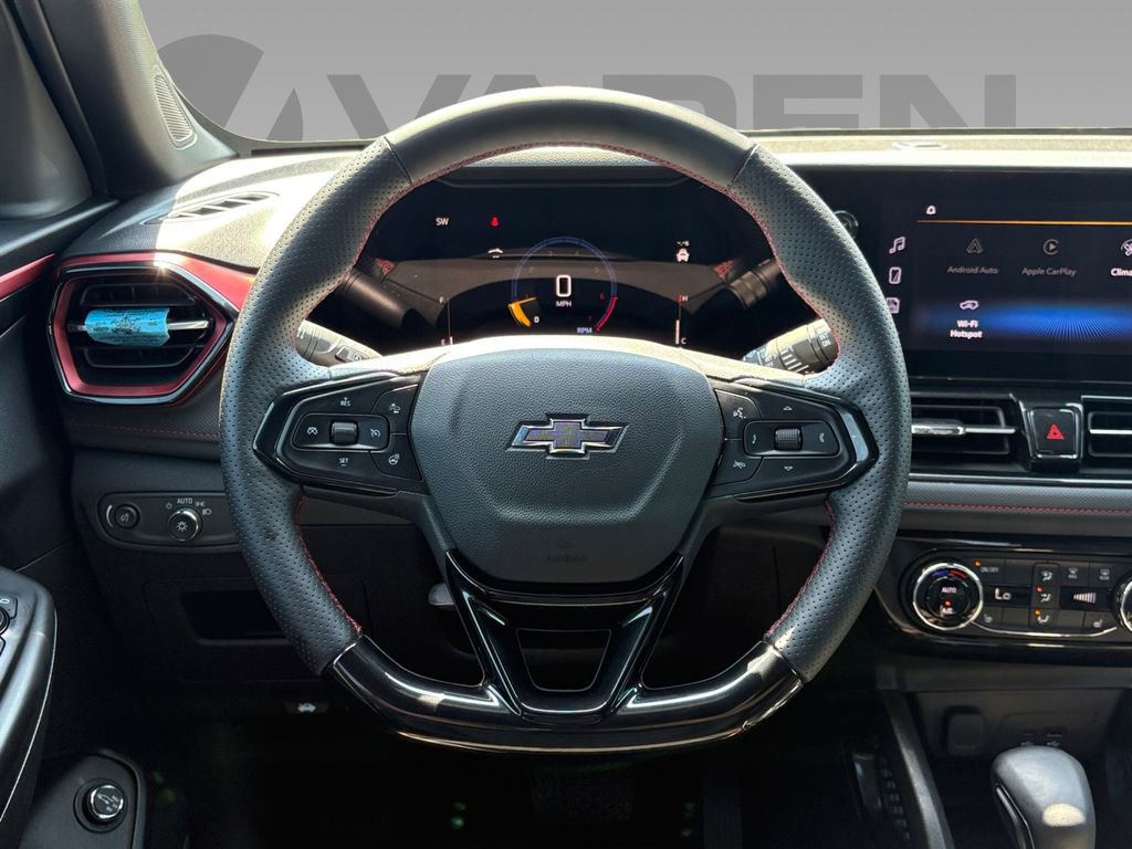 Used 2025 Chevrolet TrailBlazer RS w/ Convenience Package image 12