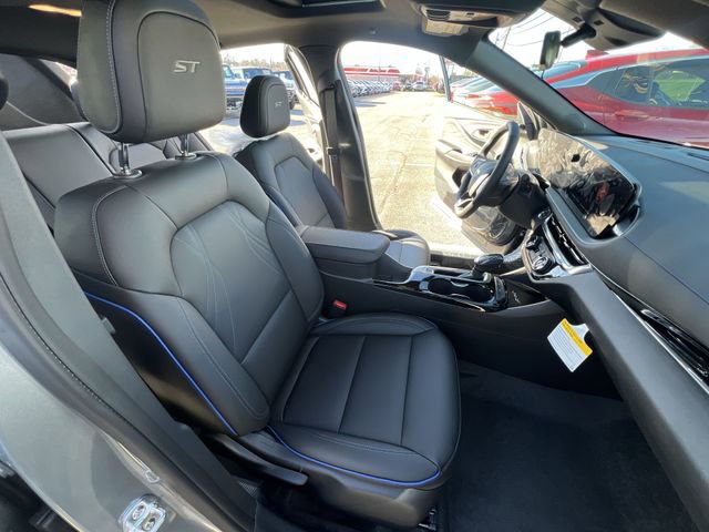 New 2026 Buick Envista Sport Touring w/ Convenience I Package image 11