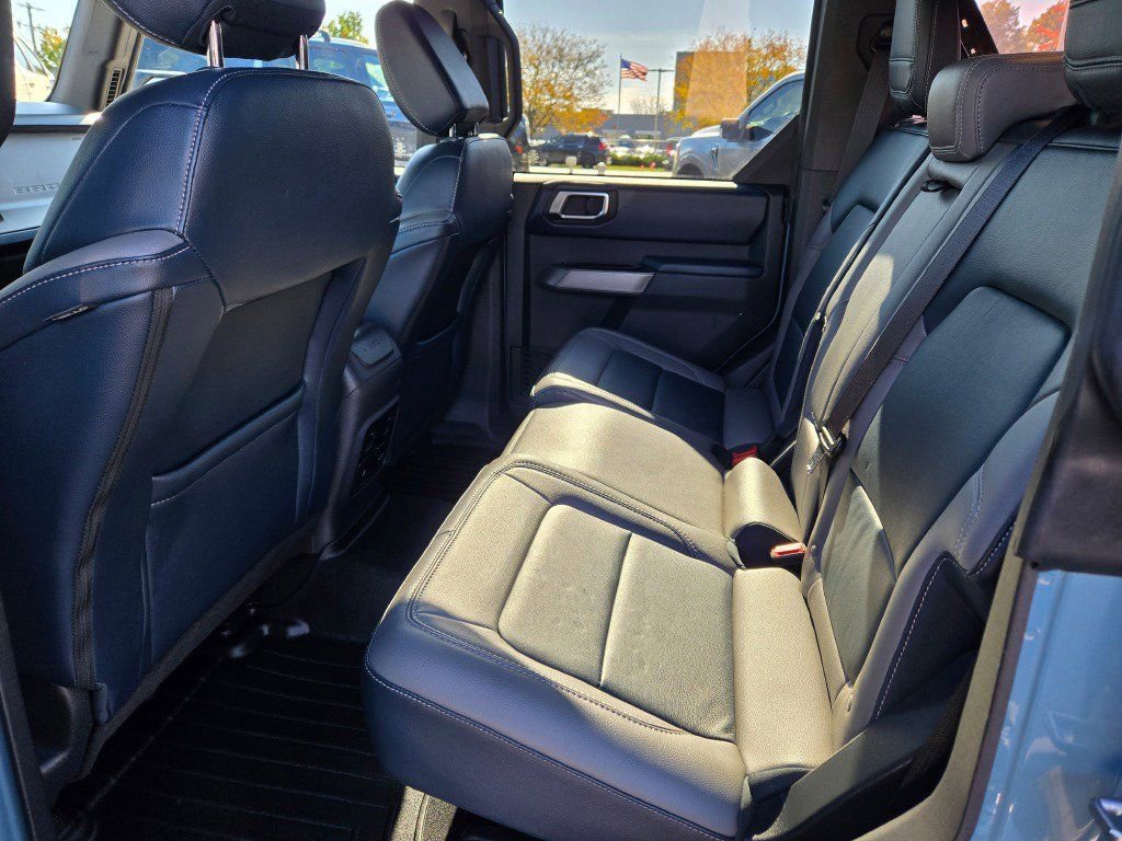 Used 2022 Ford Bronco Outer Banks image 15