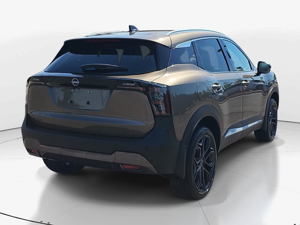 New 2027 Nissan Kicks SR w/ Cold Weather Package FWD image 6