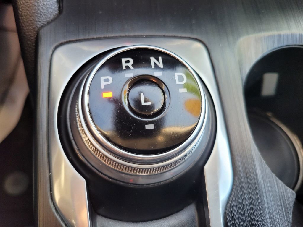 Used 2021 Ford Escape Titanium image 40