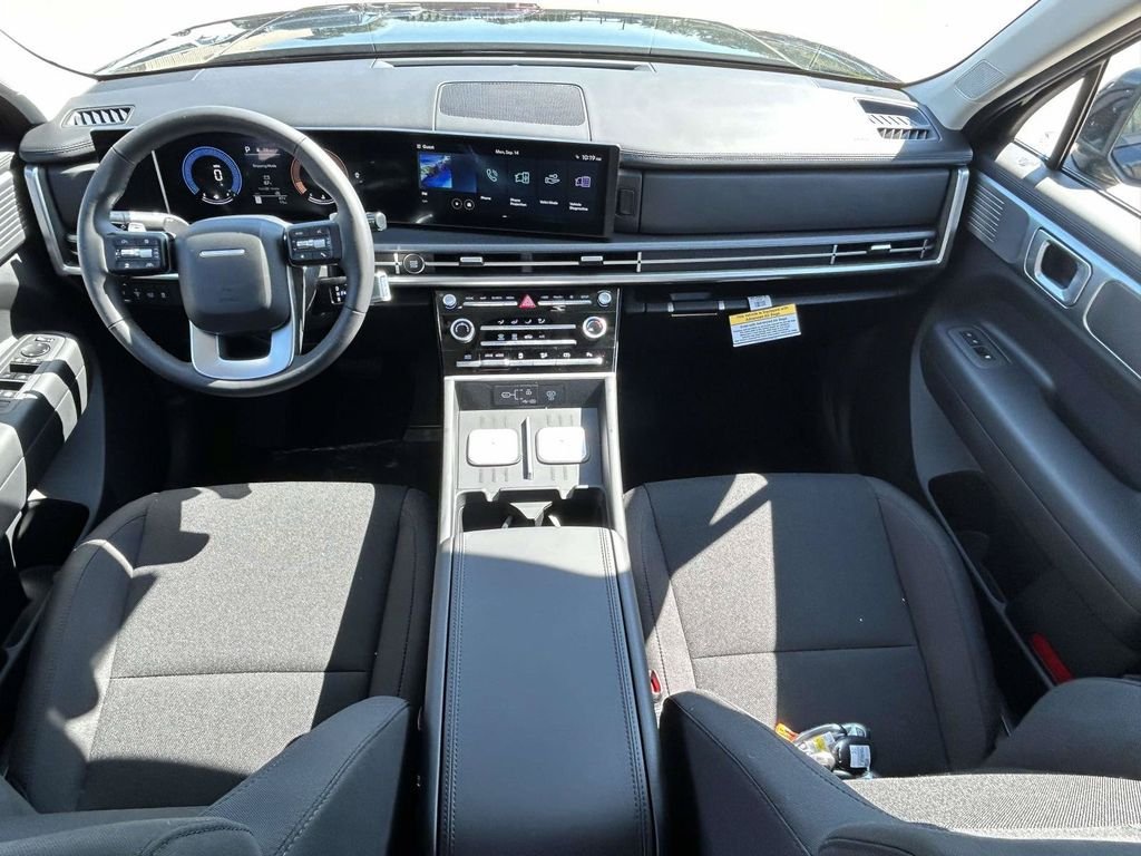 New 2027 Hyundai Santa Fe SE FWD image 4