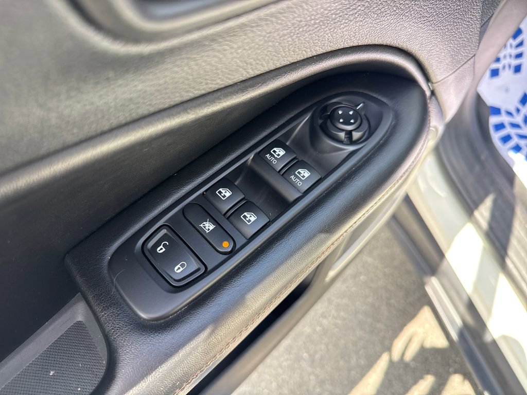 Used 2021 Jeep Compass Sport w/ Cold Weather Group AWD/4WD image 22