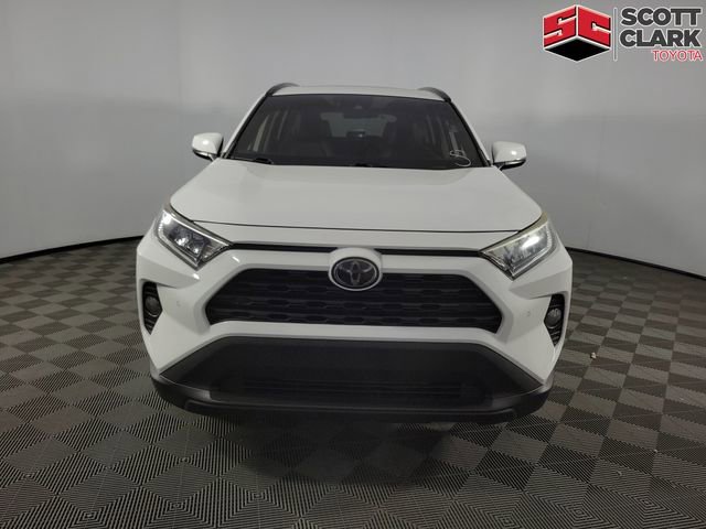 Used 2020 Toyota RAV4 XLE Premium FWD image 2