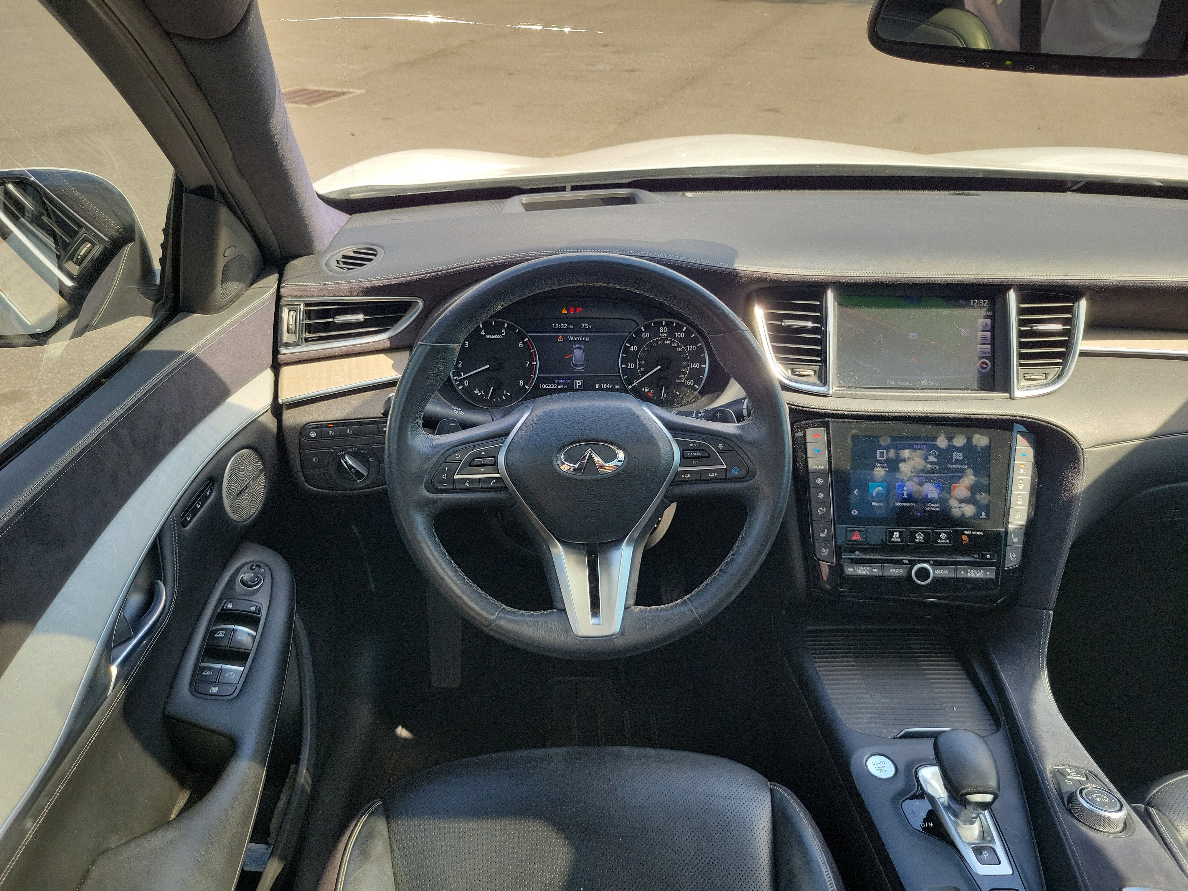 Used 2019 INFINITI QX50 Essential w/ Sensory Package image 12