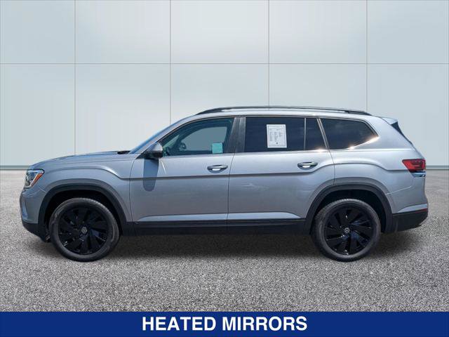 Certified 2026 Volkswagen Atlas SE w/ Panoramic Sunroof Package FWD image 2