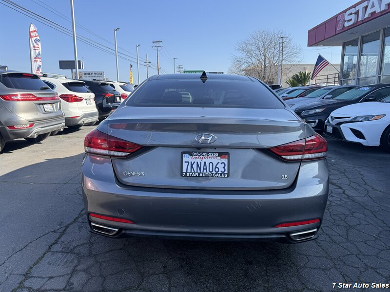 Used 2015 Hyundai Genesis 3.8 w/ Option Group 04 RWD image 5