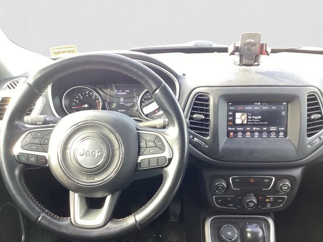 Certified 2021 Jeep Compass Latitude image 9