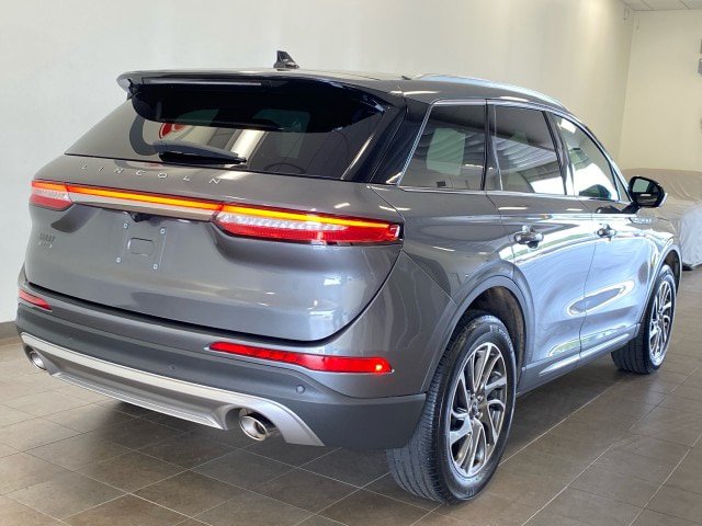 Used 2022 Lincoln Corsair AWD w/ Equipment Group 101A image 7