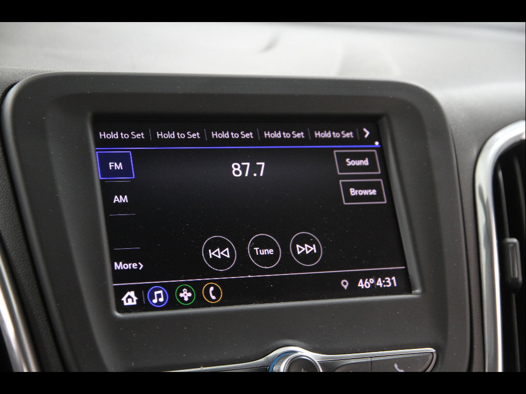 Used 2020 Chevrolet Equinox LS image 10