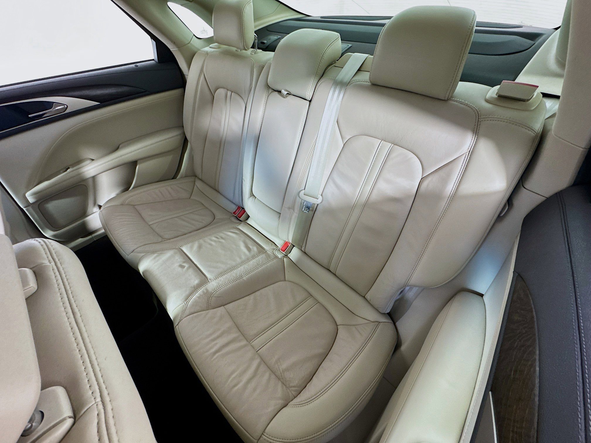 Used 2019 Lincoln MKZ Reserve image 22