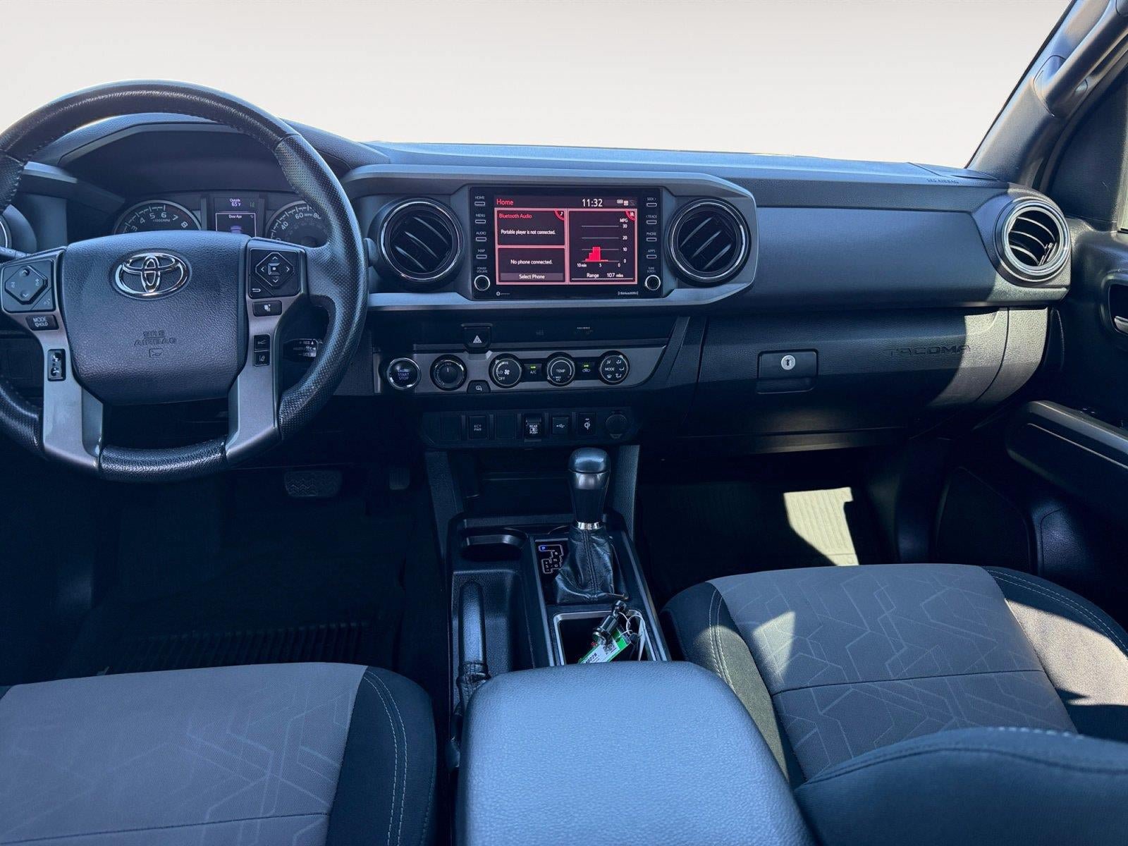 Used 2020 Toyota Tacoma TRD Off-Road AWD/4WD image 10