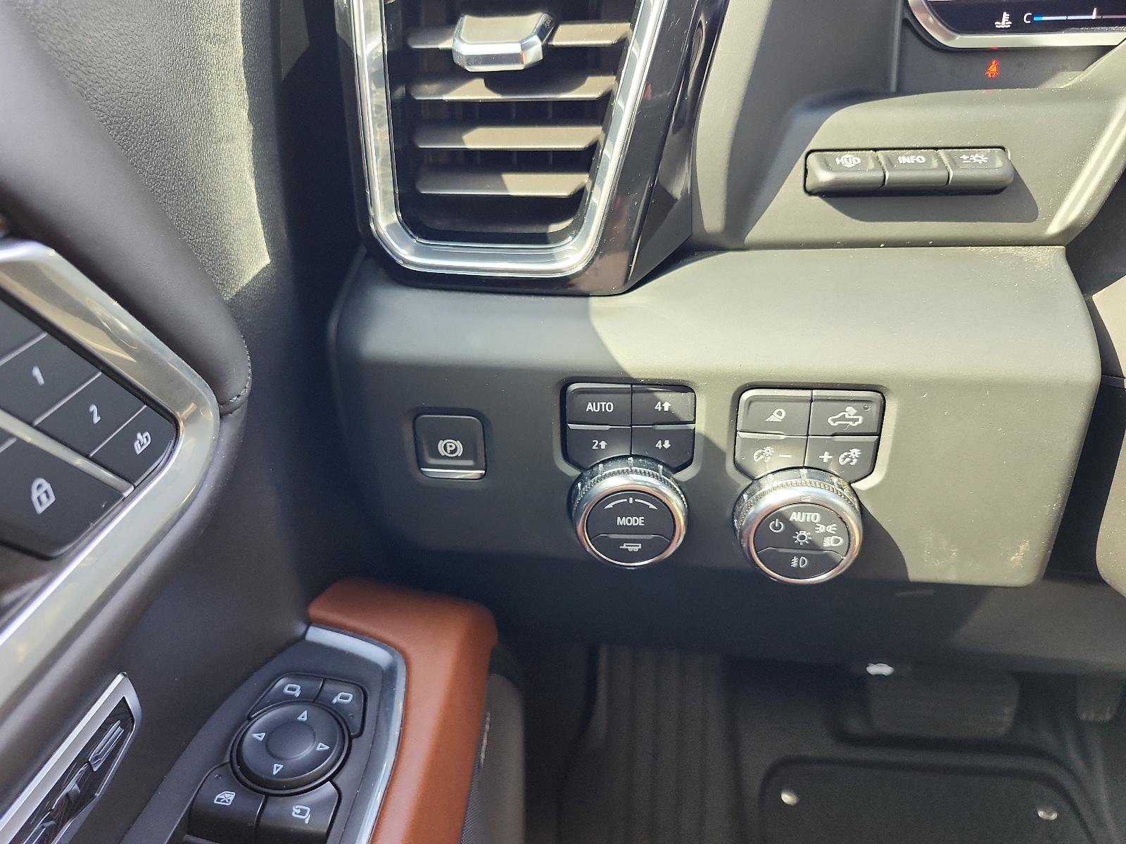 Used 2024 GMC Sierra 1500 Denali Ultimate image 27