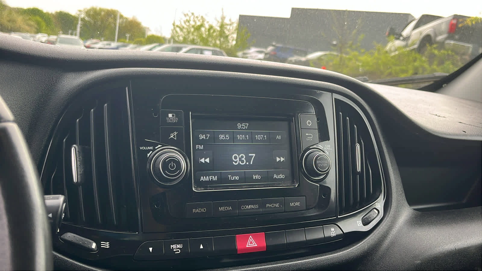 Used 2017 RAM ProMaster City Tradesman w/ Rear Back-up Camera Group FWD image 15