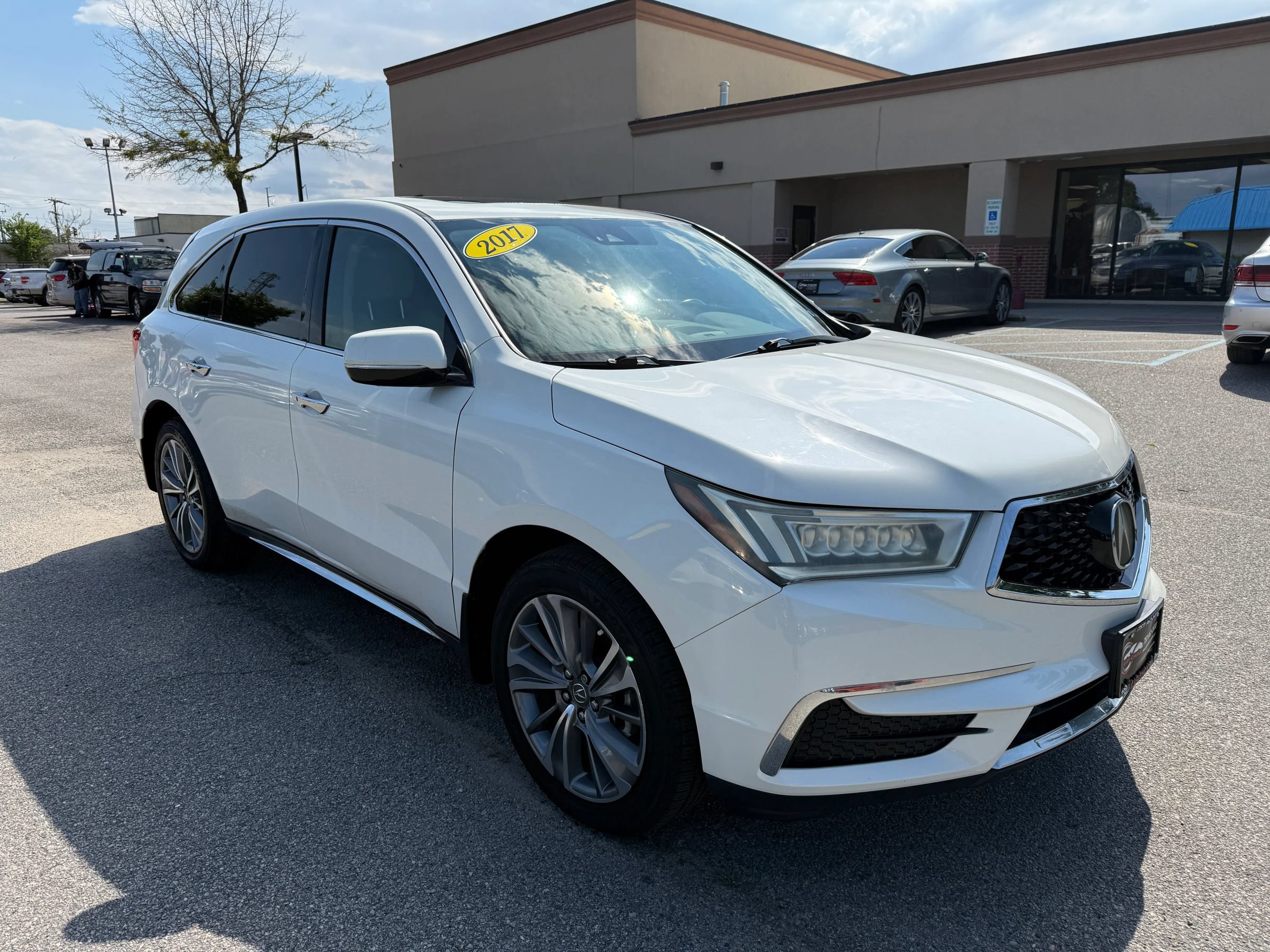 Used 2017 Acura MDX w/ Technology Package FWD image 6