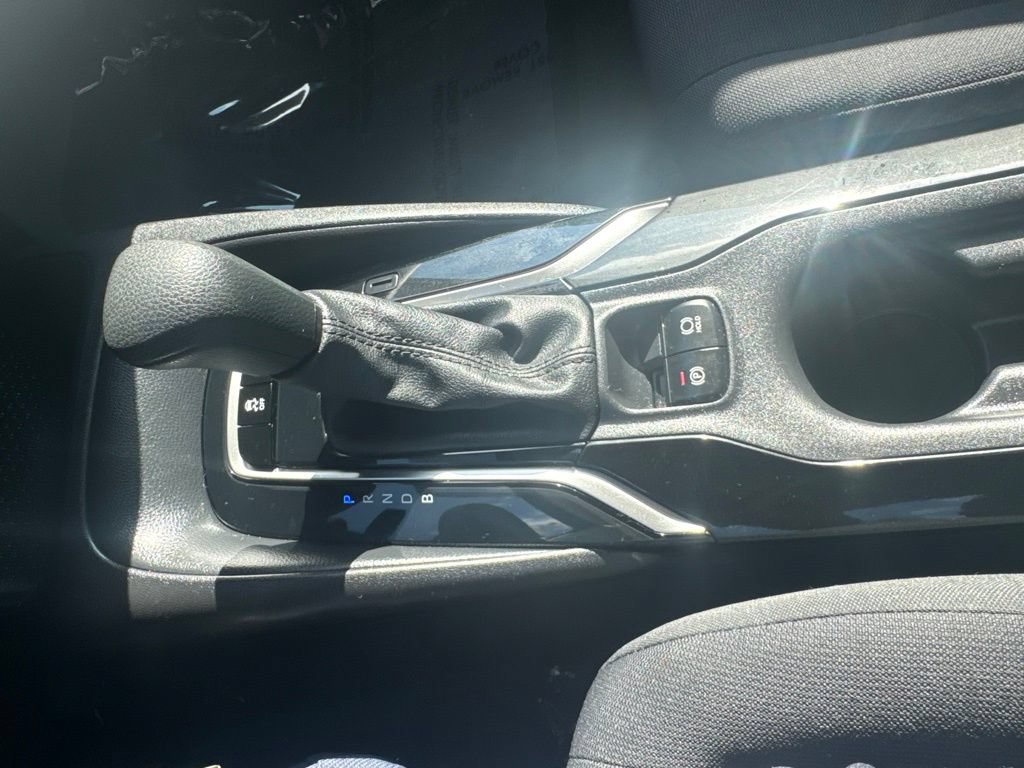 Used 2021 Toyota Corolla LE FWD image 18